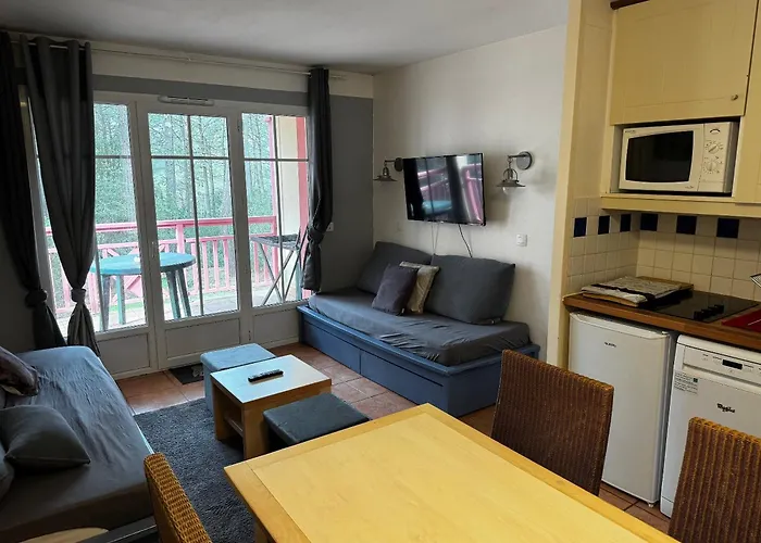 Appartement T2 1Chambre 4-5 personnes - Lacanau piscine Chauffée - Vue sur le golf
